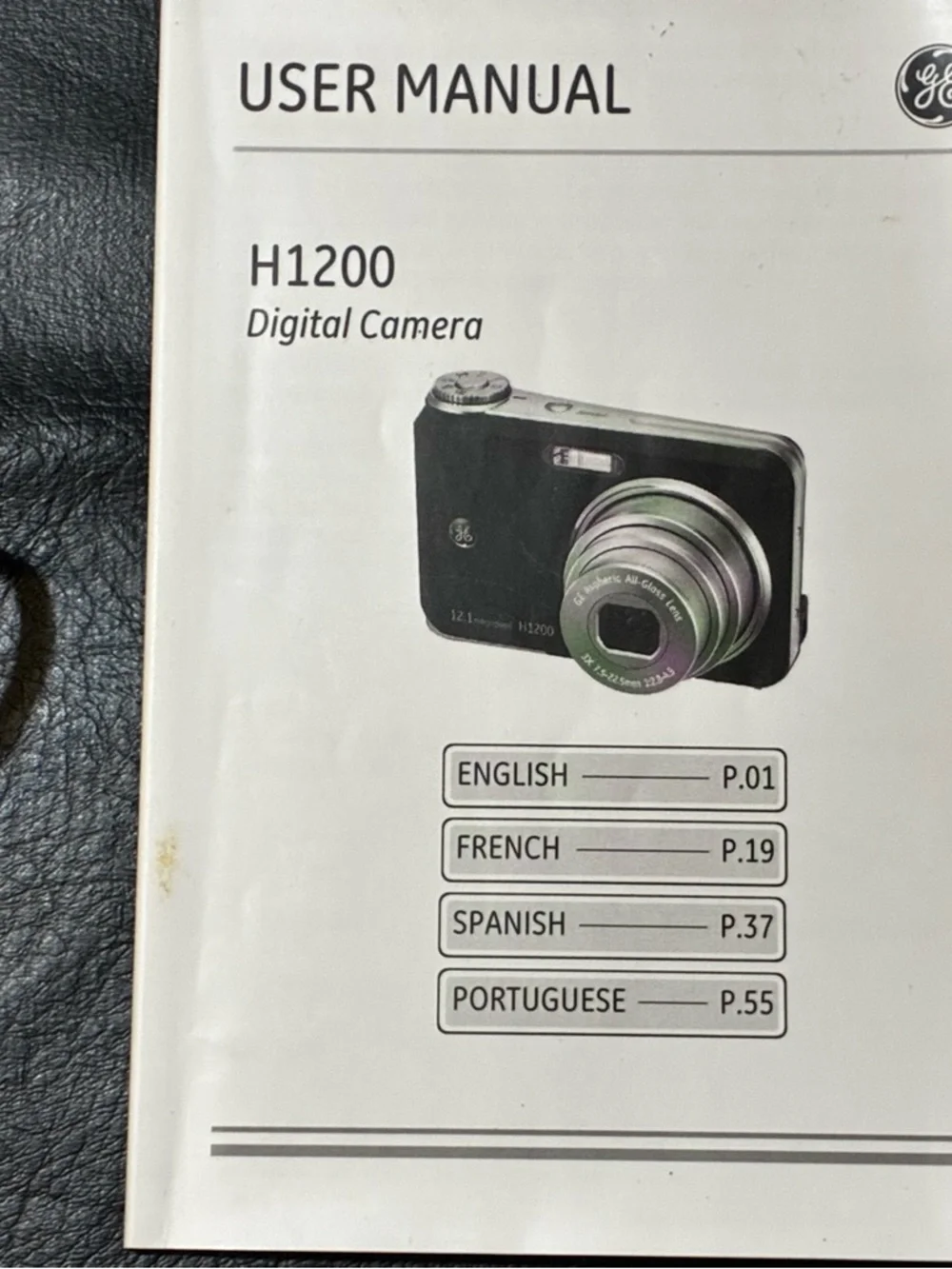 GE H1200 Compact Digital Camera in Black